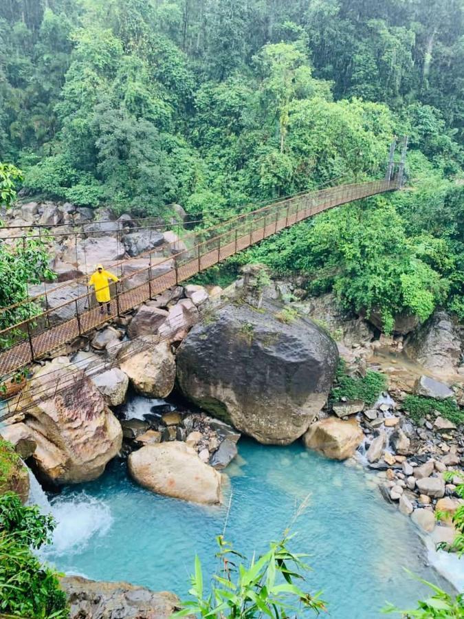 Odyssey Stays Nongriat - 3Kms Trek From Main Road Cherrapunji Bagian luar foto